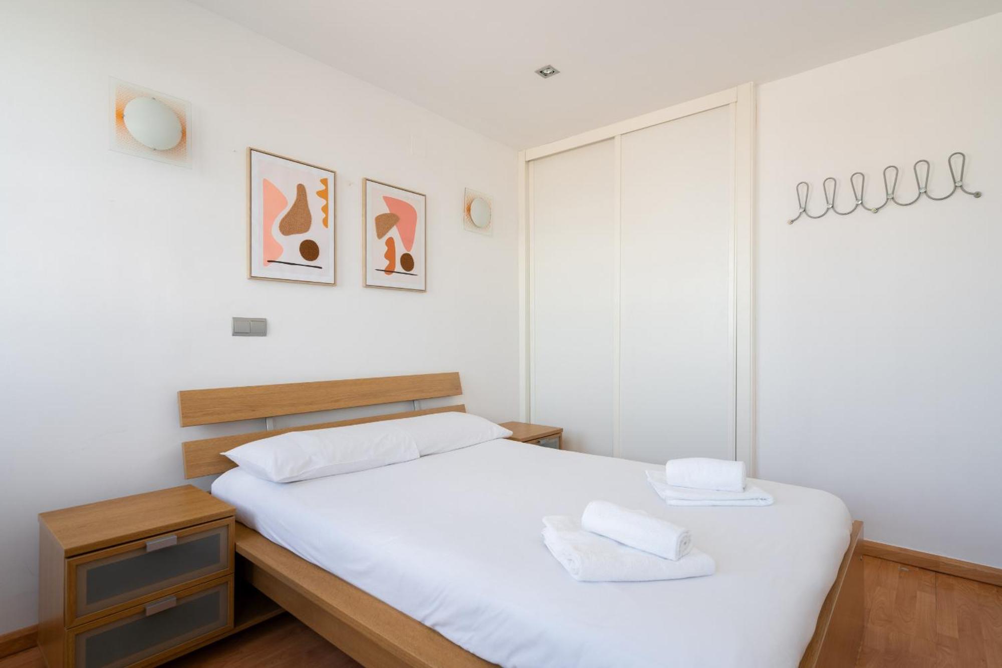 Apartamento En Plaza De Espana Alquiler Temporal Madrid Exterior foto