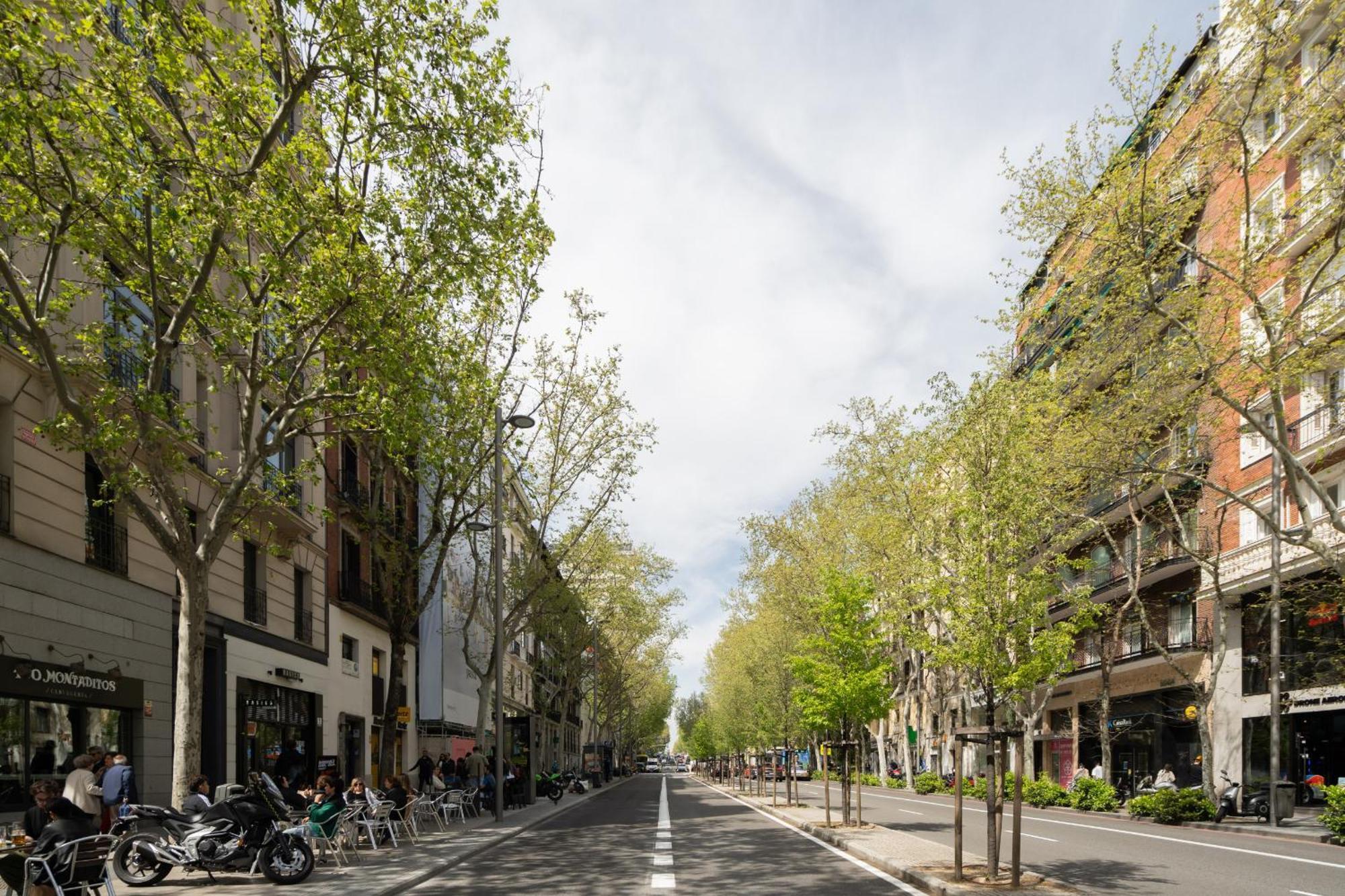 Apartamento En Plaza De Espana Alquiler Temporal Madrid Exterior foto